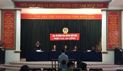 Các cơ quan tư pháp huyện Hoài Đức tổ chức phiên tòa xét xử lưu động...