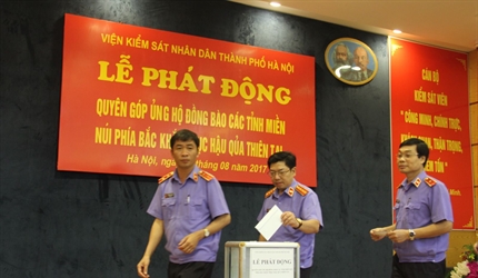 Viện VKSND thành phố Hà Nội tổ chức phát động cán bộ, công chức và...